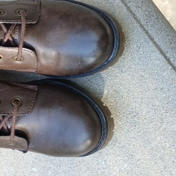 Madden Girl Women's Gamer Lace-Up Boot Size 9. EUC - Picture 3 of 12